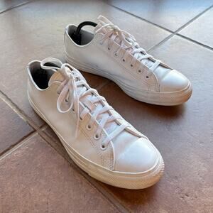 Converse White Leather All Stars Low Ox Unisex size 10M 12W Clean Classic